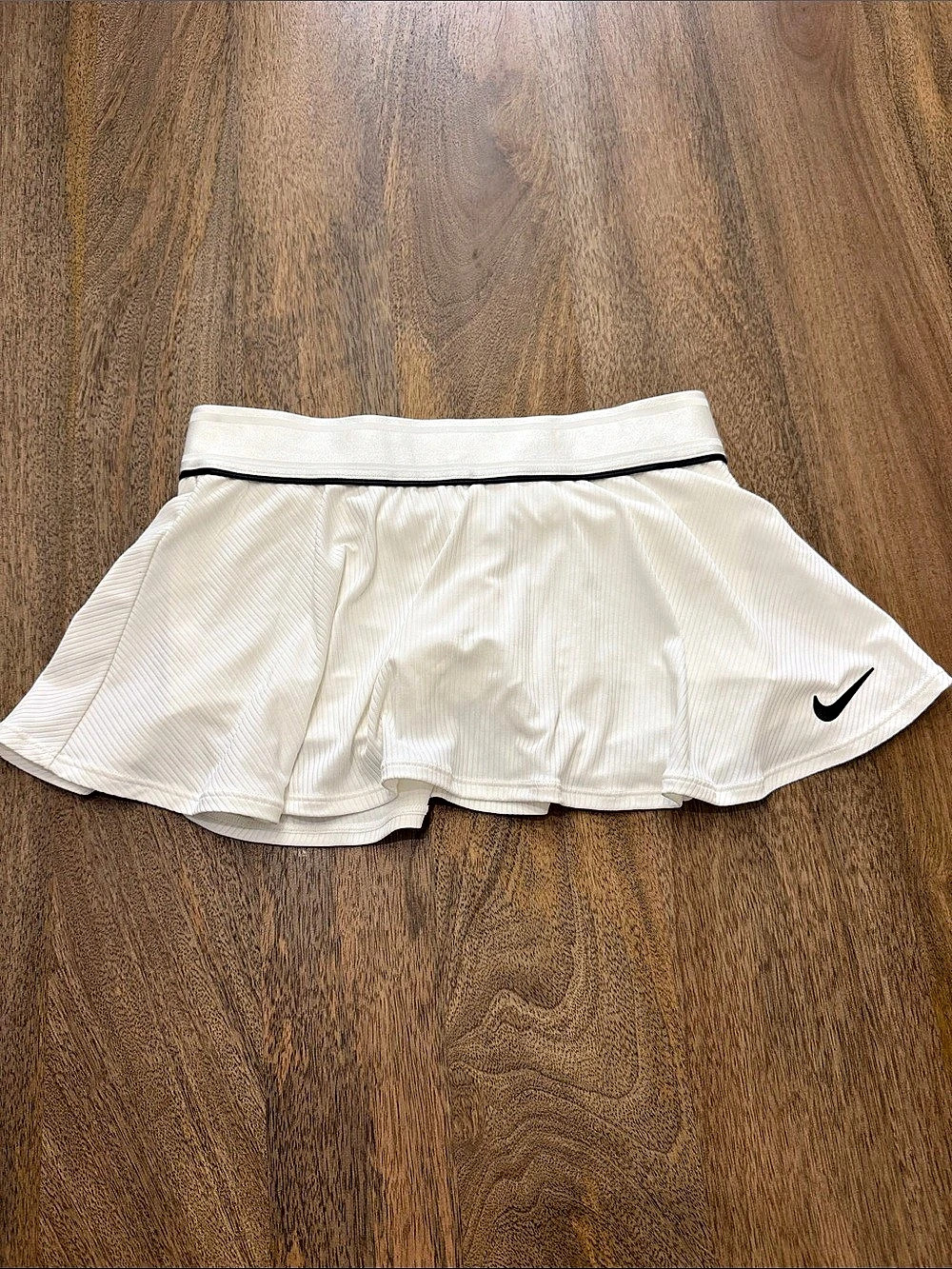 Nike NikeCourt Advantage Women'Small Dri-FIT High-Waisted Tennis Skirt Athletic